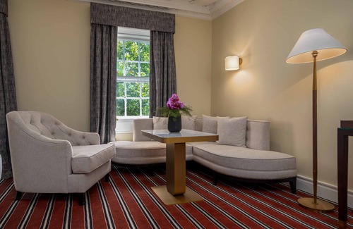 Henley-on-Thames Hotel | The Relais Henley