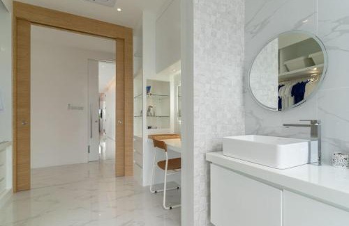 Ban Mut Dok Khao Villa | The Residence by Andaman Phuket