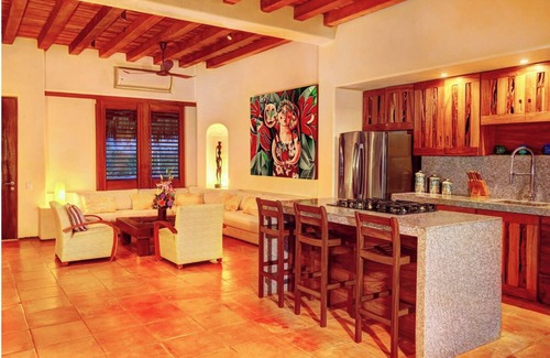 Ixtapa - Zihuatanejo Hotel | The Residences at Las Palmas