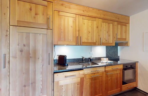 Samedan Apartment | The Residenz Quadratscha is located in 7 minutes walking distance to the train s