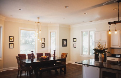Paducah House | The Respite Boutique Hotel, Mockingbird B - Queen Suite