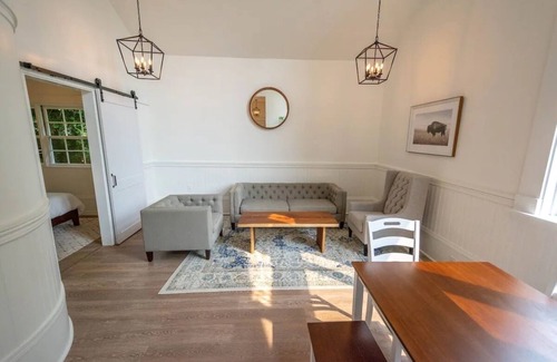 Kingston Other | The Retreat at August Ciderhouse- Farmstay 5 minutes from Edmonds-Seattle ferry