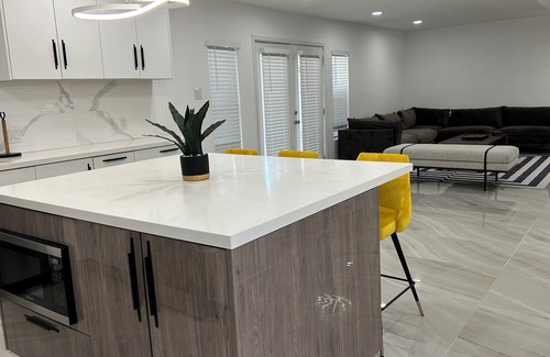 Spring Branch West House | The Retreat at Royal Oaks