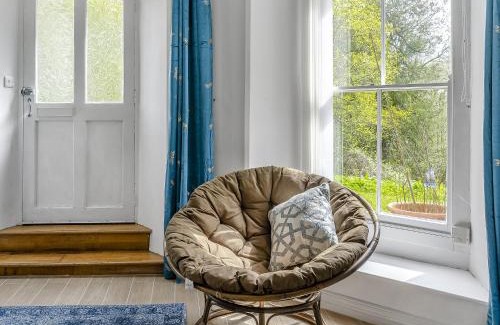 Abergavenny House | The Retreat
