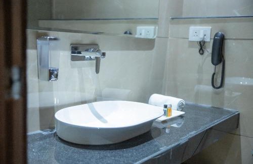 Alipur Hotel | The Retreat Resort