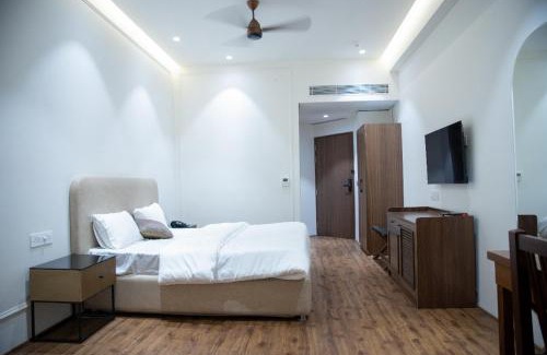 Alipur Hotel | The Retreat Resort