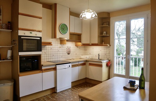 Saint-Avertin House | The reunion house