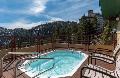 Tahoe Village Apartment | The Ridge Tahoe Studio