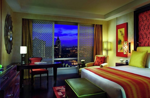 Bangalore City Center Hotel | The Ritz-Carlton, Bangalore