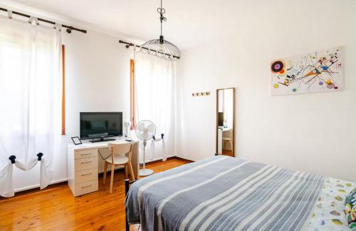 Vigodarzere House | The River Bank House - Casa con giardino e vista argine