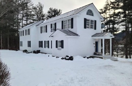 Lyme Center House | The River House of Lyme