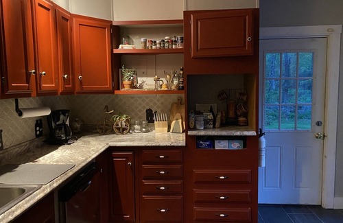 North New Portland House | The Riverfront Retreat- 27 minutes to Sugarloaf!