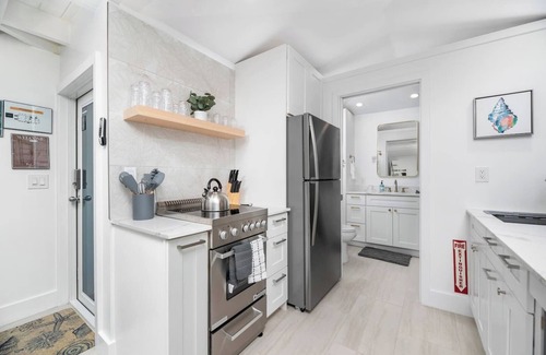 Riverside Park House | The Riverside Retreat #1