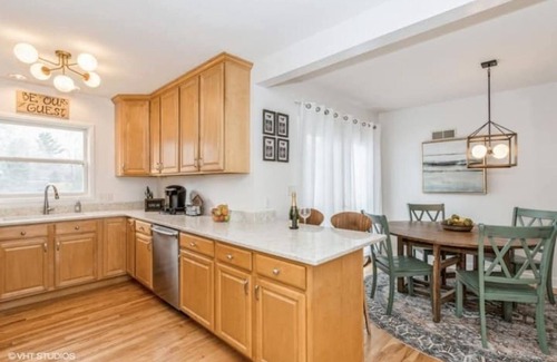 Iowa City House | The Robinson-Modern Farmhouse-Heart of Iowa City