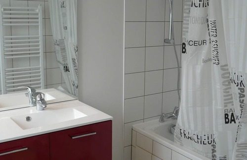 Monnet-la-Ville Cottage | The Roc Gîte Jura for 8 people
