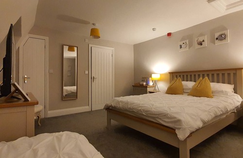 Hele Bed & Breakfast | The Rocky Cove Bed & Breakfast