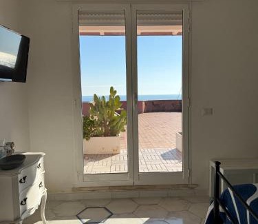 San Felice Circeo Bed & Breakfast | The RoofPort
