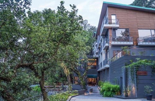 Bhimtal Hotel | The Rosefinch Sarovar Portico