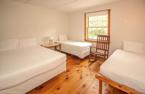 West Dover Villa | The Rosewood House