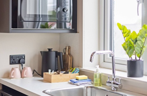 Glenrothes Apartment | The Rowen at The Balfour by Coorie Doon Stays