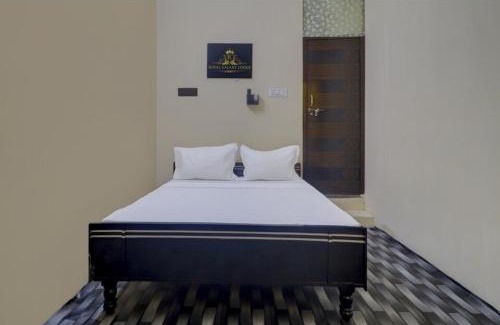 Hyderabad Hotel | The Royal galaxy