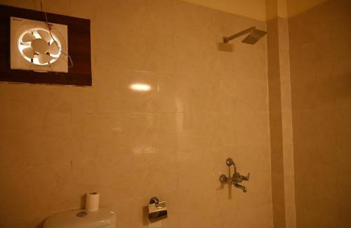 Rajgir Hotel | The Royal Residency