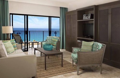 Zona Hotelera Resort | The Royal Sands 2 Bedroom Sleeps 6