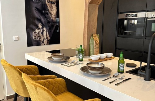 Otrobanda Condo | The Royal Suite