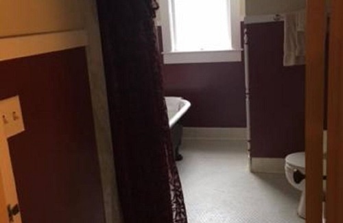 Towanda Bed & Breakfast | The Ruthie at Victorian Charm Inn