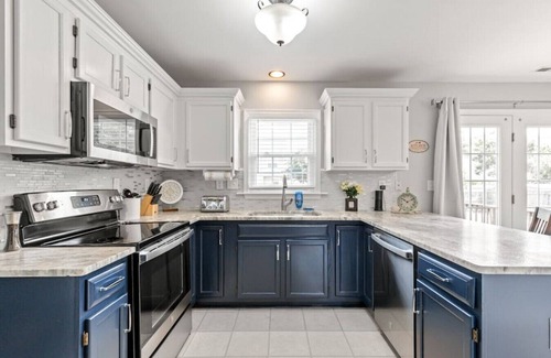 Mechanicsville House | The Safari House: Where Adventure & Comfort Awaits