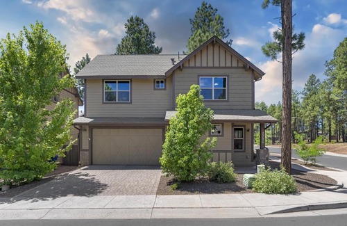 Flagstaff House | The Sage Wood House