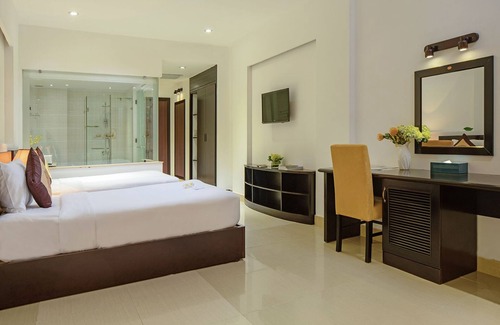 Old Quarter Resort | The Sailing Bay Beach Resort