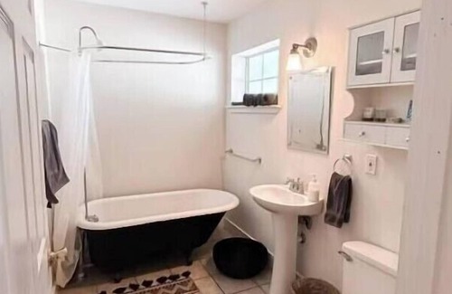Salado Bed & Breakfast | The Salado Inn Kolb Suite