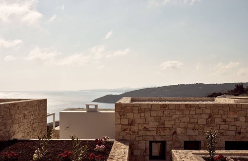 Skinaria Villa | The Sall Suites Complex A - Sea Views