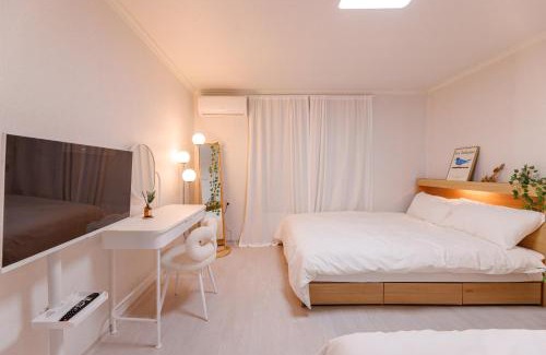 Seolcheon-myeon Apartment | The Sally Sillim 2BR for 6 Guests Family Friends Business Long Stay Kpop