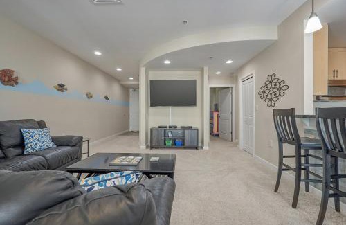 Sandbridge Apartment | The Sanctuary - A Wave from it All 201B