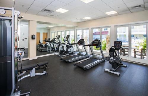 Sandbridge Apartment | The Sanctuary - Footprints by the Shore B109
