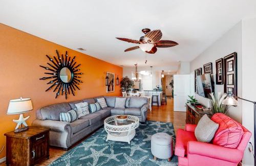 Sandbridge Apartment | The Sanctuary - Southern Exposure B219