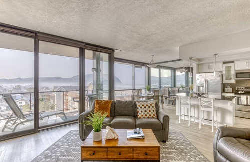 Seaside Resort | The Sand & Sea Condos - Oceanfront