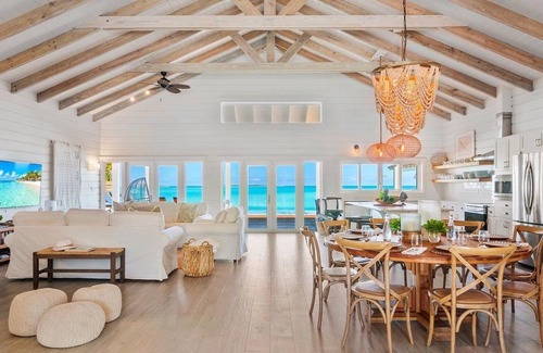 Tar Bay House | The Sandbar Luxury Oceanfront Home, 5 Bedroom 5 Bath, Infinity Pool/Hot Tub