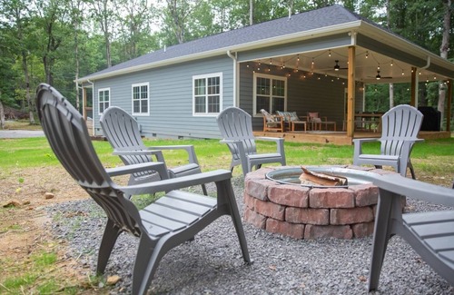 Monteagle Cabin | The Sandstone Chalet