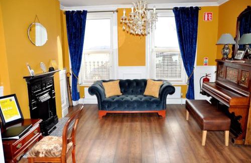 Cobh House | The Sardinian Guesthouse (6 Bedrooms)