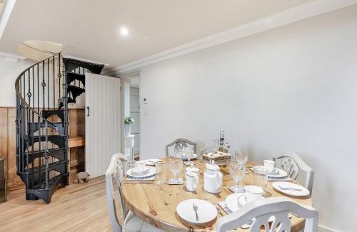 Dymock House | The School Room