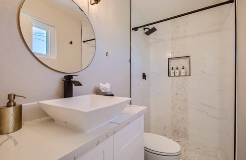 Papago Parkway House | The Scottsdale Boutique Remodeled 3br Heated Pool
