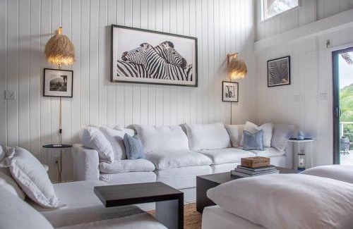 Mamora Bay Villa | The Seahouse Antigua SEAFRONT