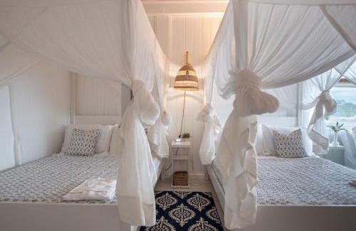 Mamora Bay Villa | The Seahouse Antigua SEAFRONT
