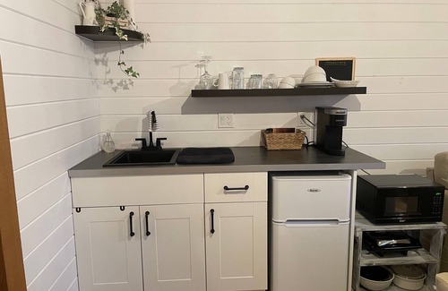 Regional District of Nanaimo Cabin | ‘The SeaShack’ - a unique beachfront stay for two