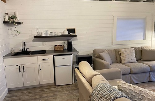 Regional District of Nanaimo Cabin | ‘The SeaShack’ - a unique beachfront stay for two