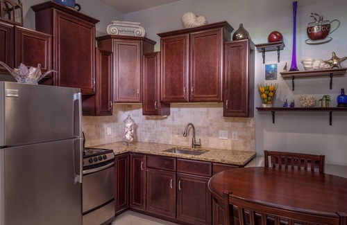 Galveston House | The Seashell House - Luxurious Comfort And Affordability 276 steps to the beach