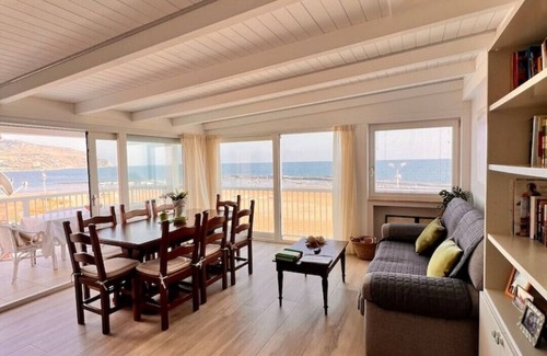 Marina di Palma Apartment | The Seaside Sunrise. 1 minute walk to the beach. AC